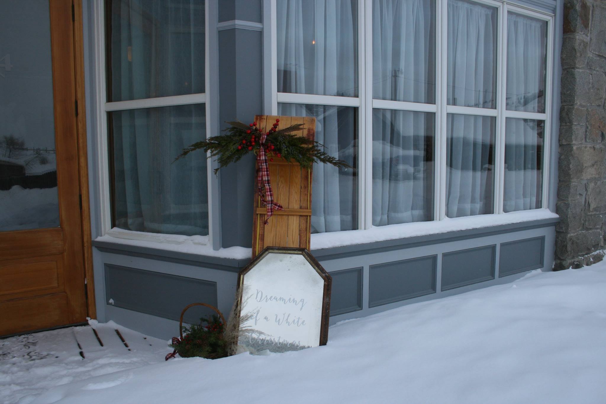 exterior of Montana wedding venue in the snow
